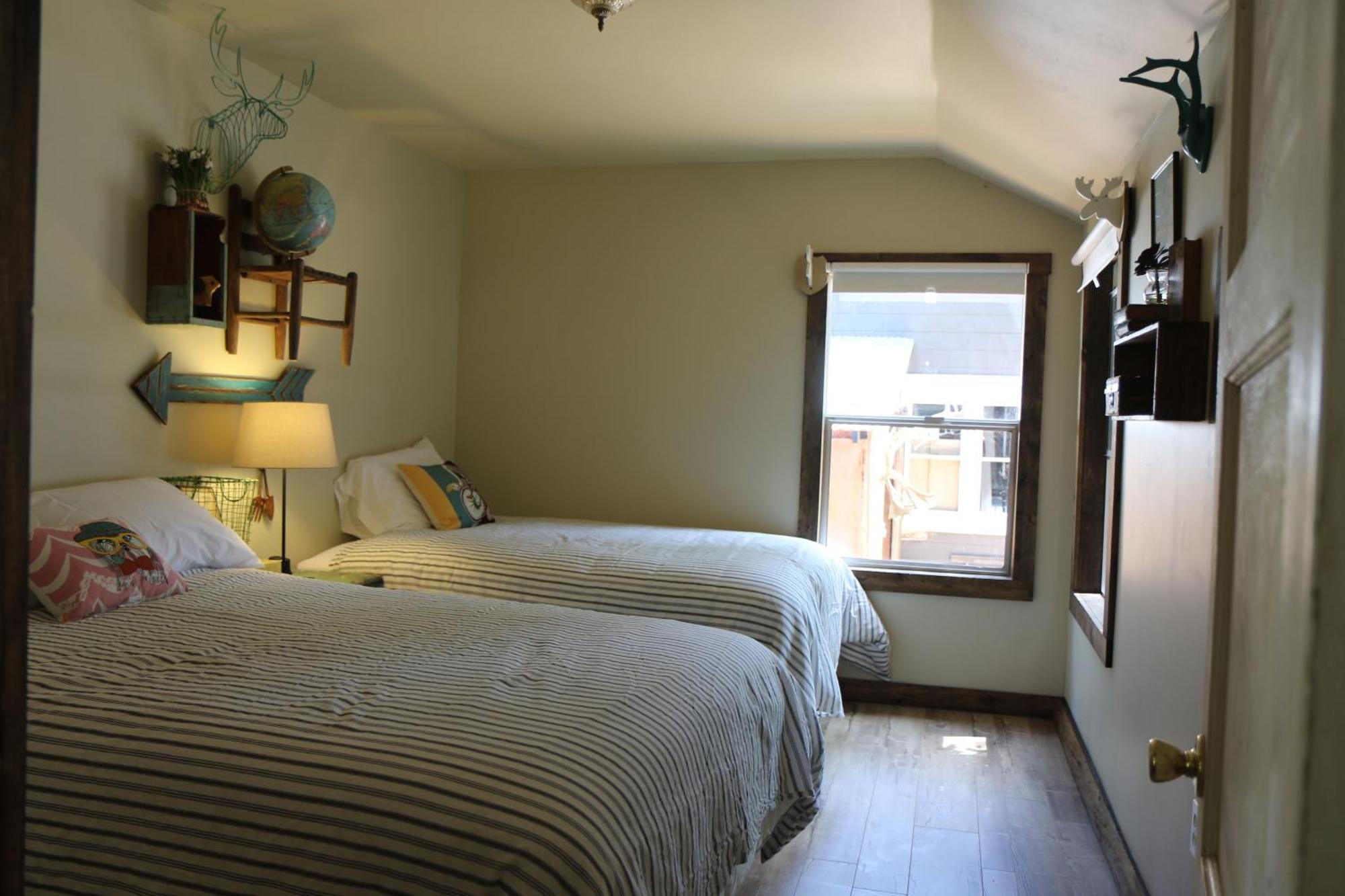 Miner'S Camp Motel Foresthill Ngoại thất bức ảnh