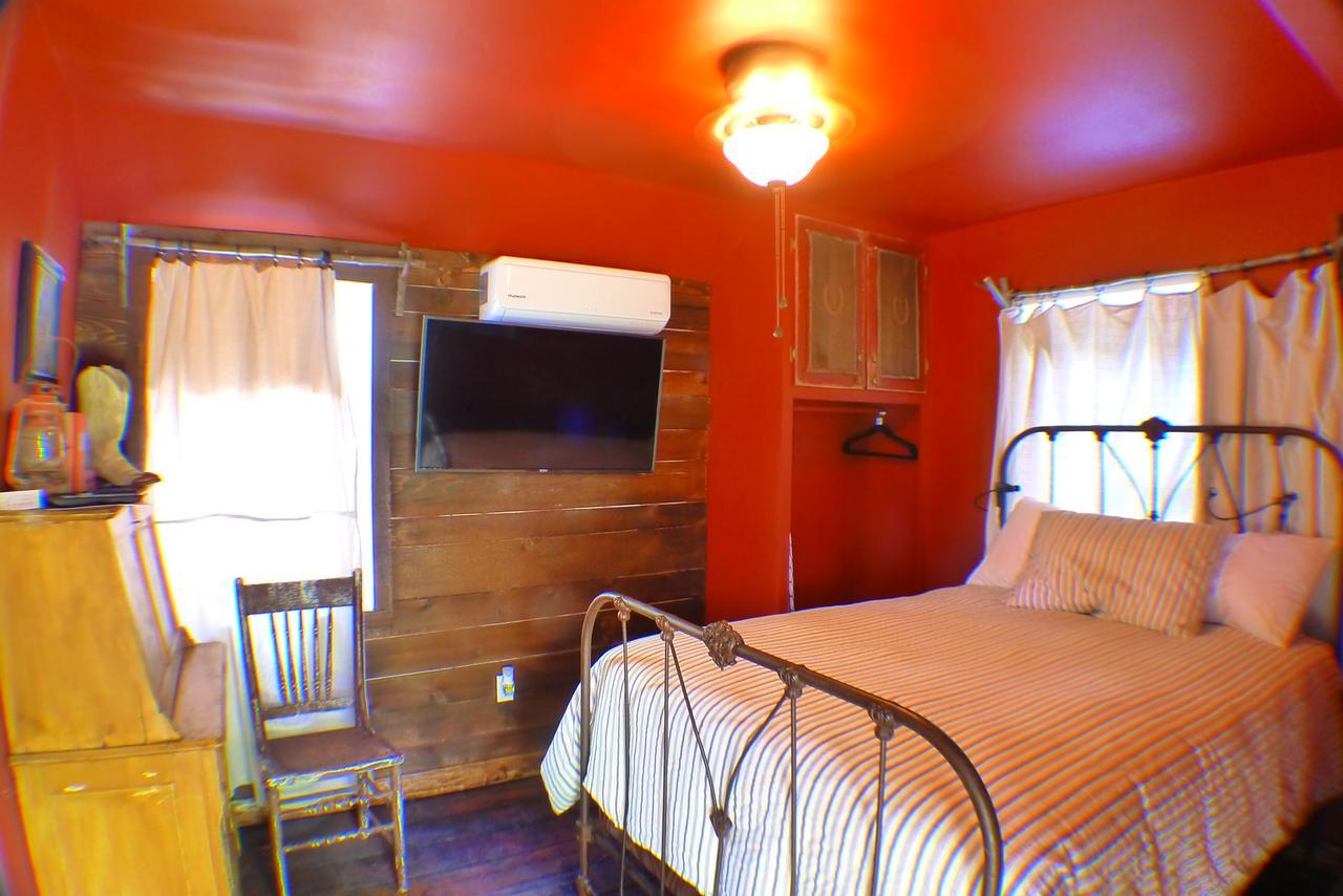 Miner'S Camp Motel Foresthill Ngoại thất bức ảnh